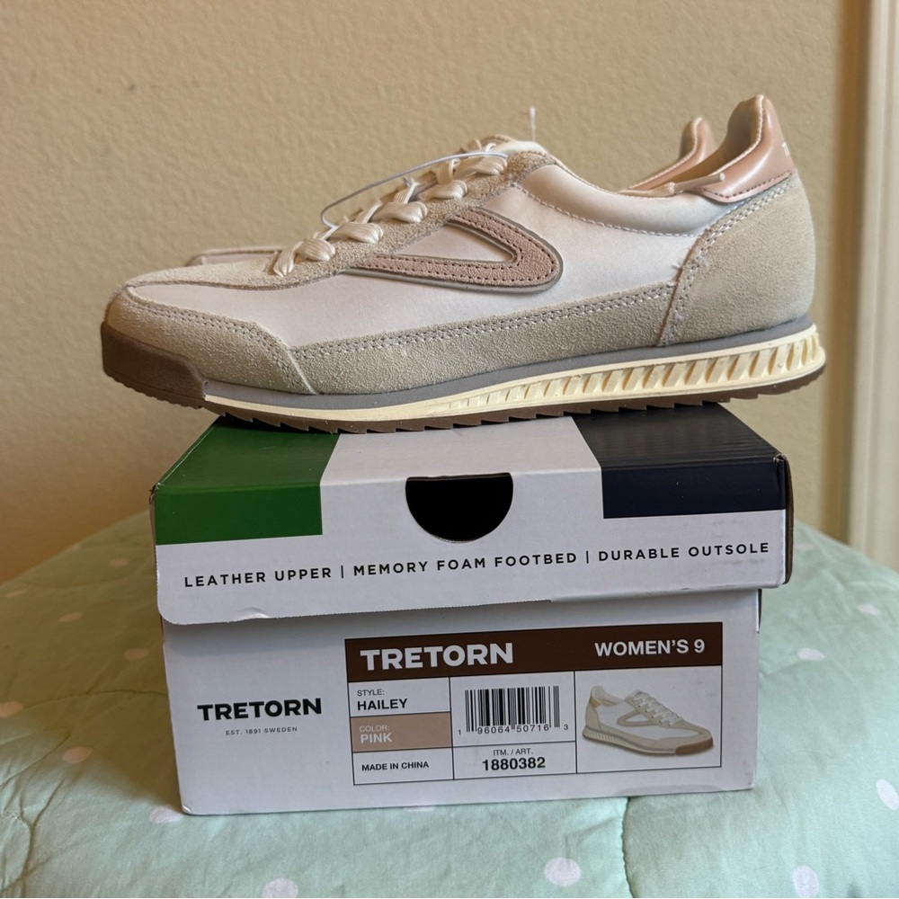 NWT Tretorn Hailey Women's Pink and Cream Sneakers size 9